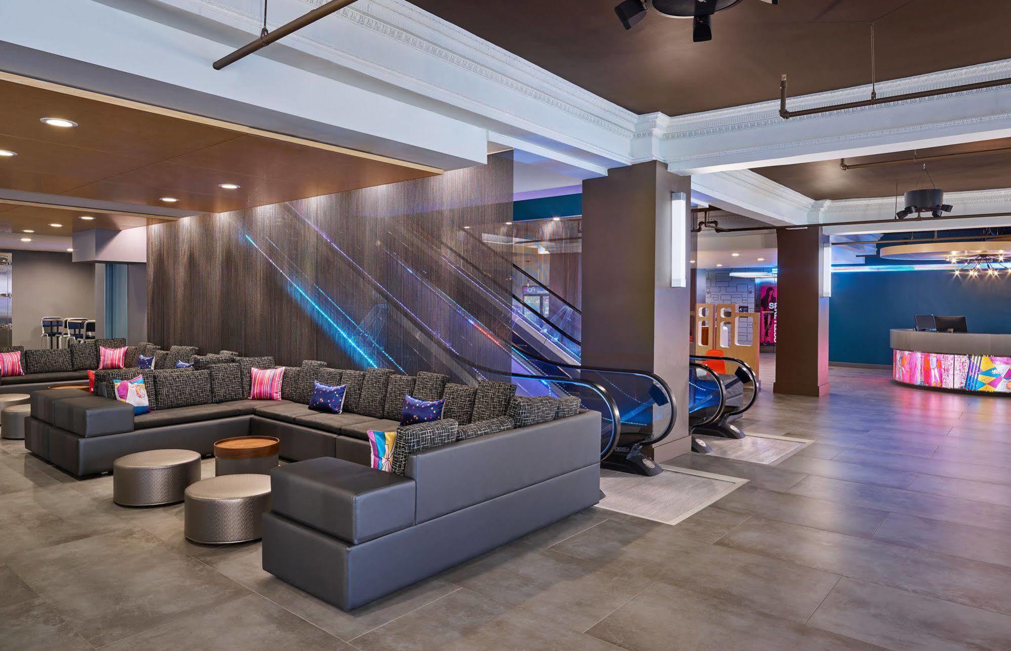 Aloft Houston Downtown Hotel Exterior foto